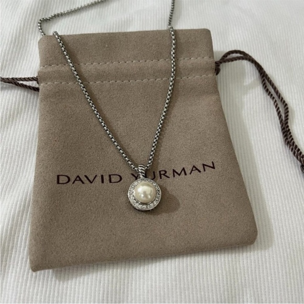 ✨ Authentic David Yurman Silver Pearl Necklace ✨